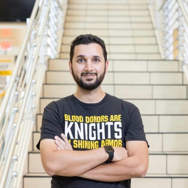 Dr. Sahin Gullu